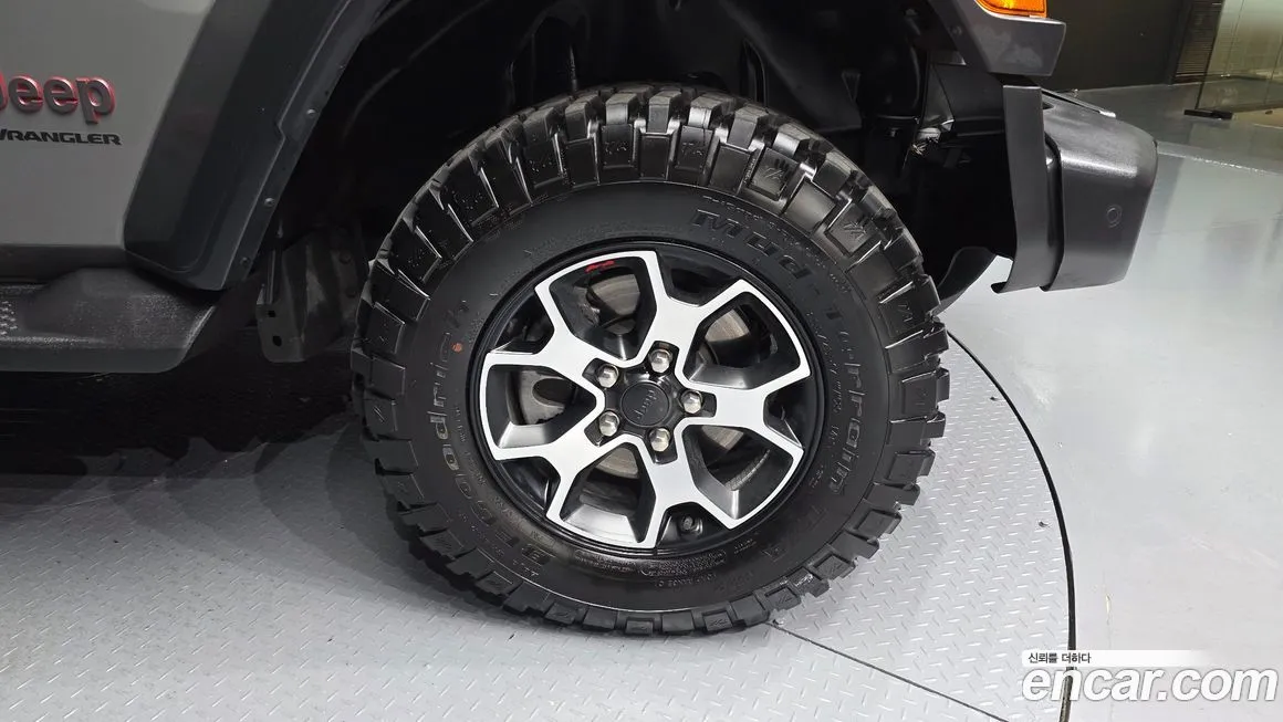 Jeep Wrangler 2023 из KR, фото 9