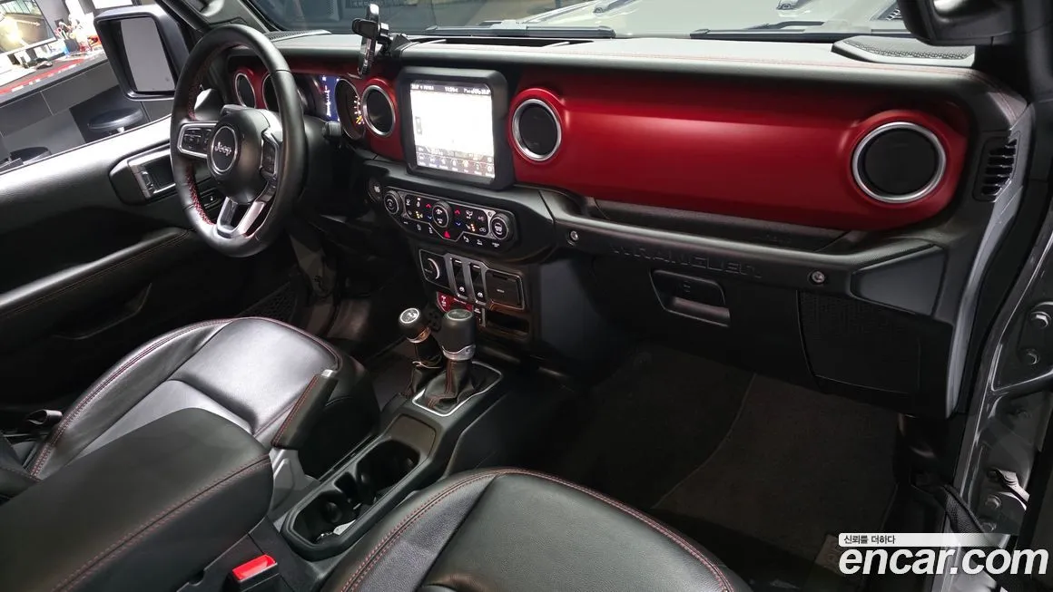 Jeep Wrangler 2023 из KR, фото 3