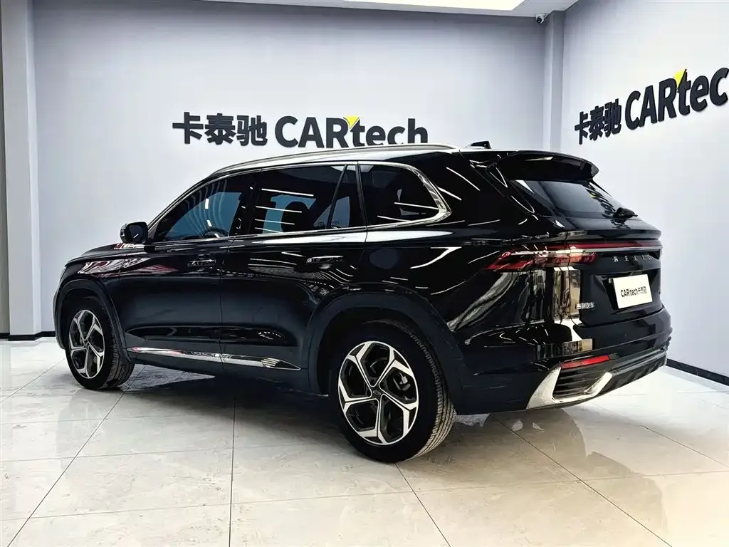 Geely Xingyue L — фото 3