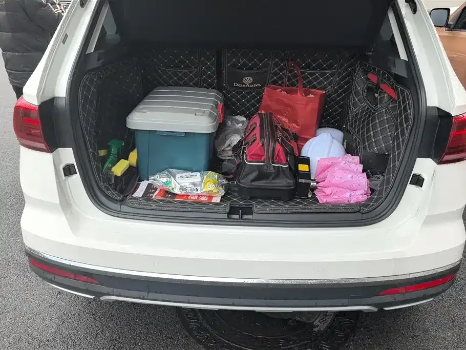 Volkswagen Tharu 2022 из CN, фото 5