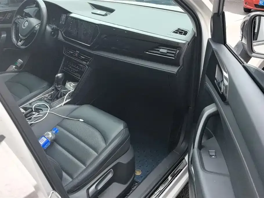 Volkswagen Tharu 2022 из CN, фото 7