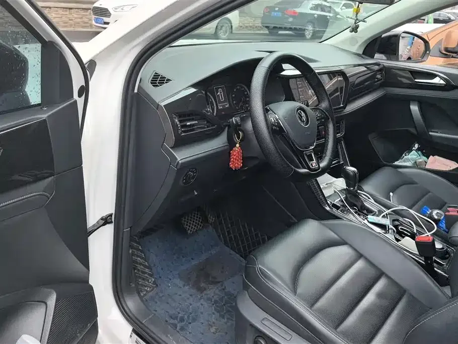 Volkswagen Tharu 2022 из CN, фото 4
