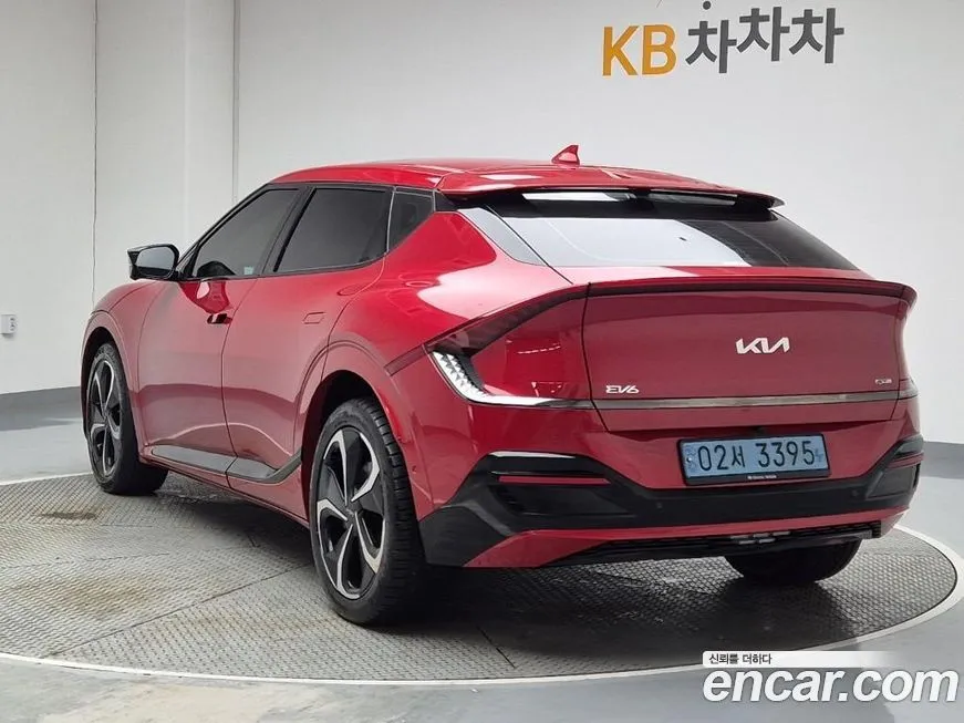 Kia EV6 — фото 9