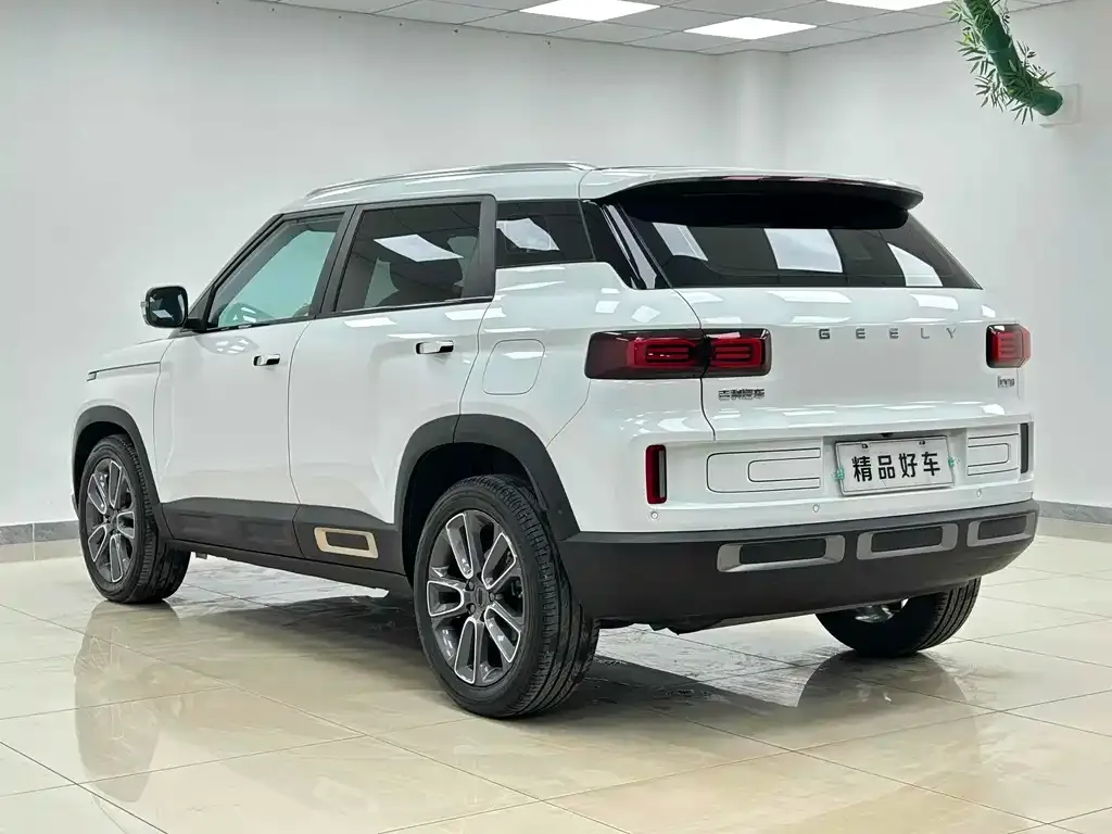 Geely Icon — фото 8