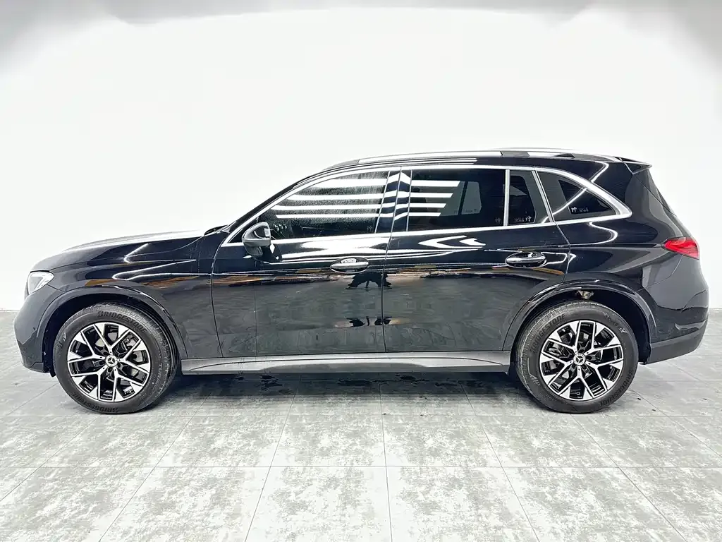 Mercedes-Benz GLC 2023 из CN, фото 7
