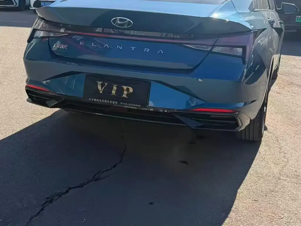 Hyundai Elantra 2023 из CN, фото 9