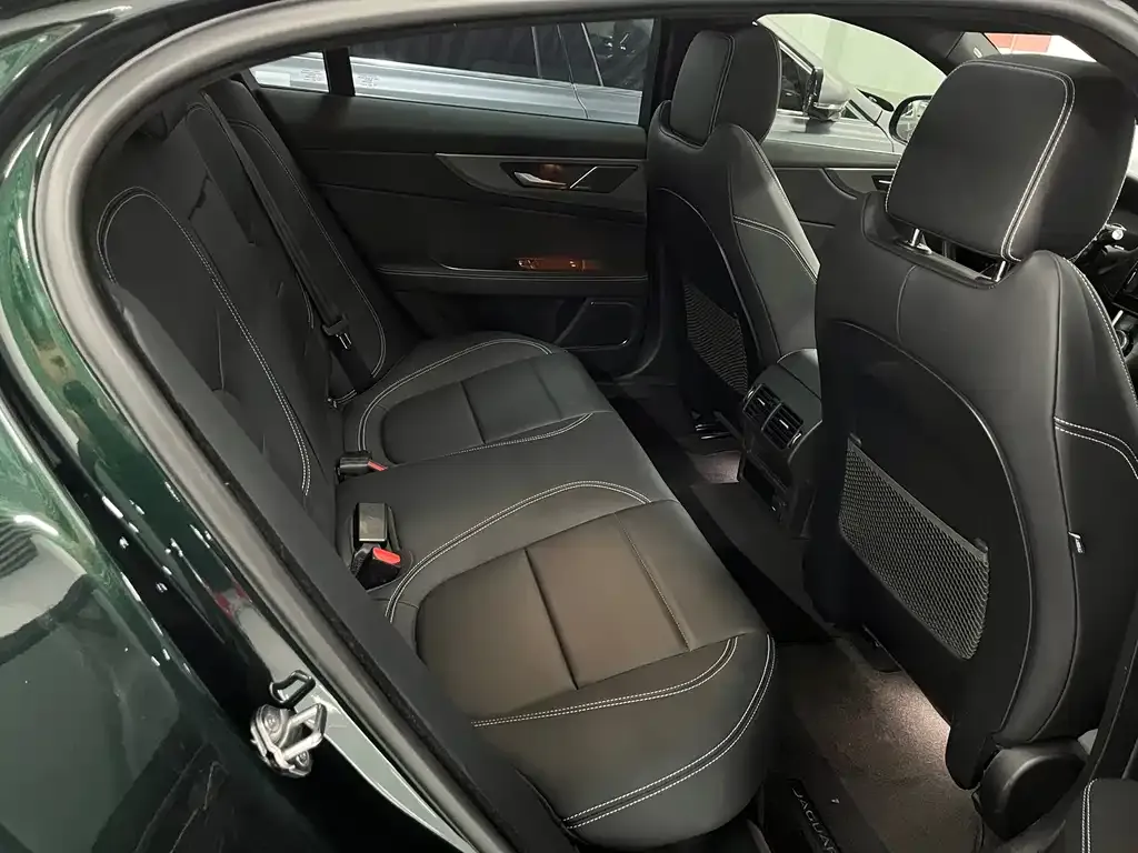 Jaguar XEL 2024 из CN, фото 4