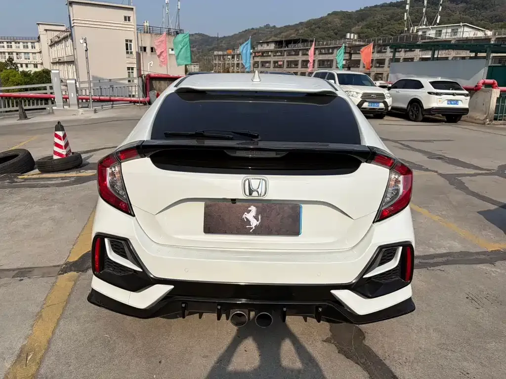 Honda Civic — фото 7