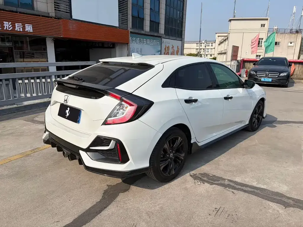 Honda Civic — фото 4