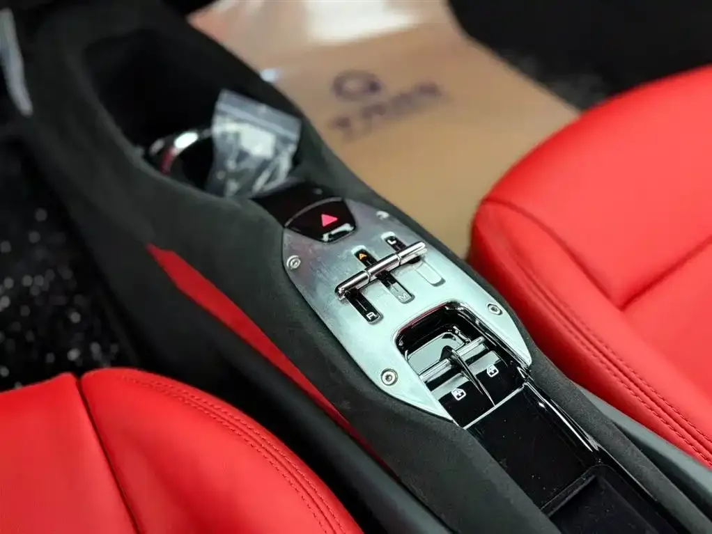 Ferrari 296 2024 из CN, фото 3