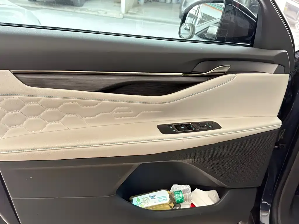 Ford Edge 2024 из CN, фото 5
