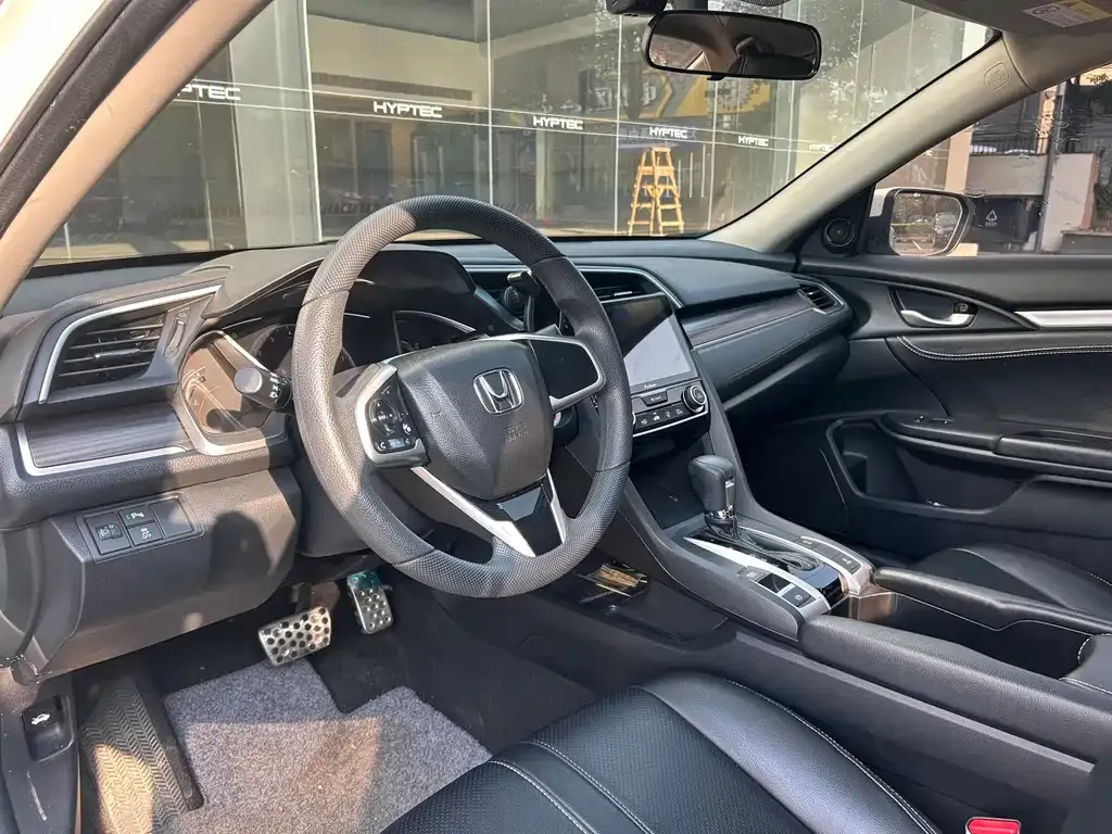 Honda Civic — фото 9