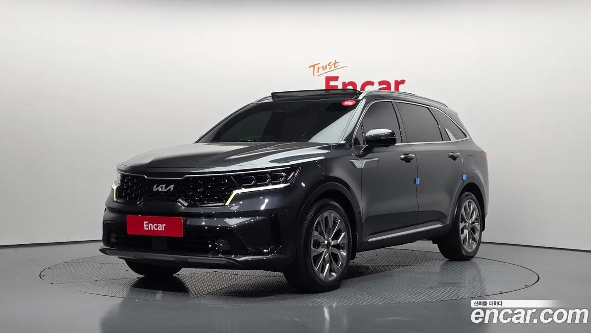 Kia Sorento — фото 1