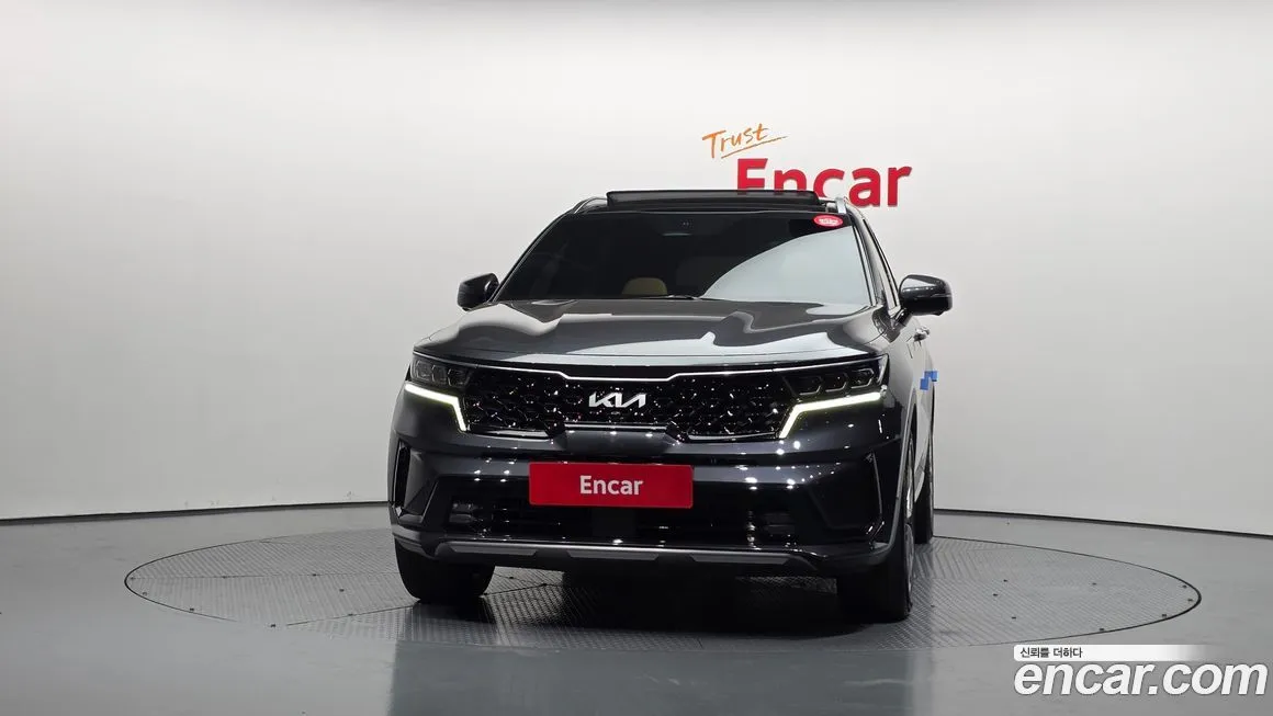 Kia Sorento — фото 9
