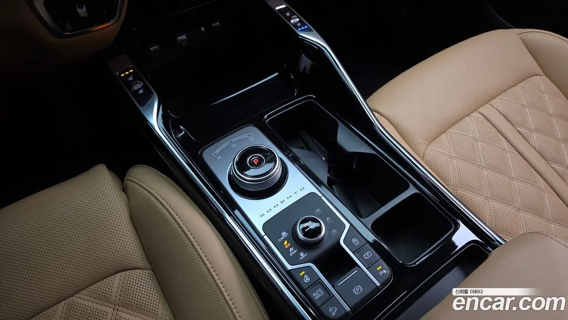 Kia Sorento — фото 4