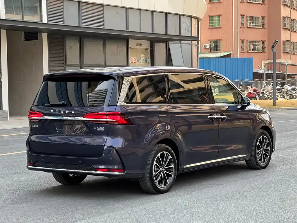 Roewe iMAX8 2022 из CN, фото 9