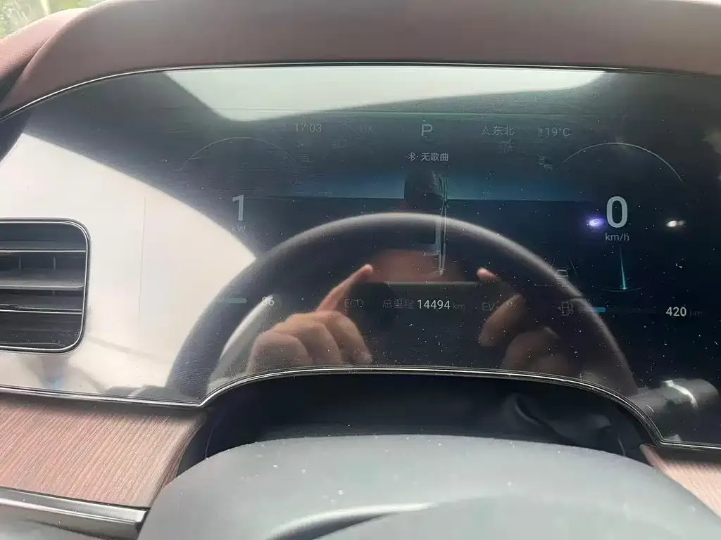 BYD Seal — фото 2