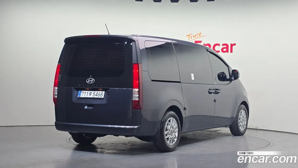 Hyundai Staria 2025 из KR, фото 8