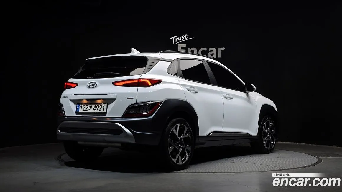 Hyundai Kona — фото 8