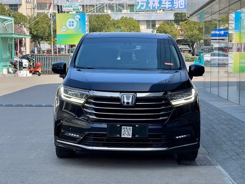 Honda Odyssey — фото 10
