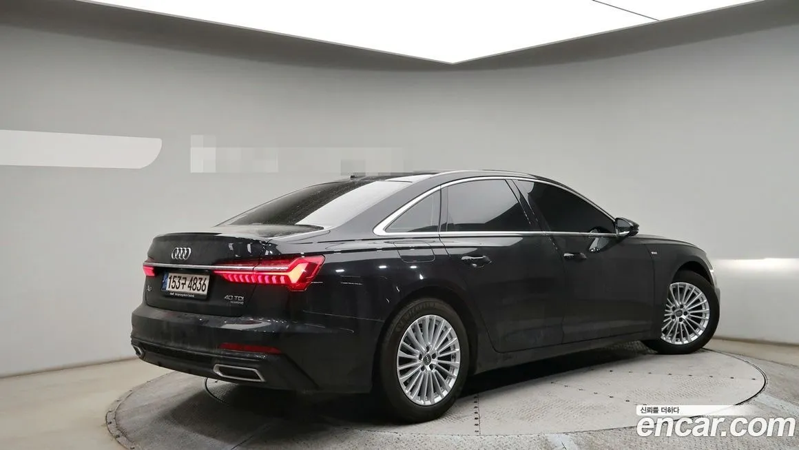 Audi A6 — фото 10