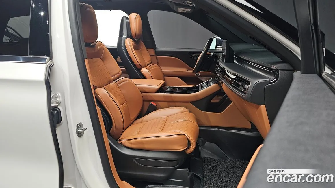 Lincoln Aviator 2021 из KR, фото 10