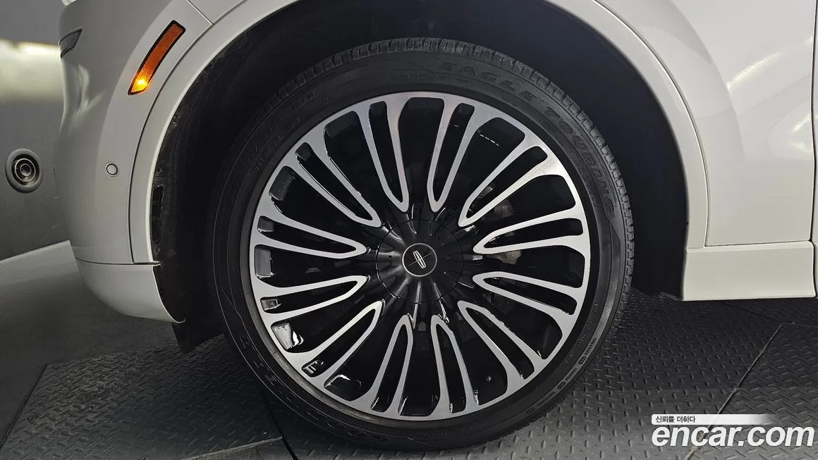 Lincoln Aviator 2021 из KR, фото 9