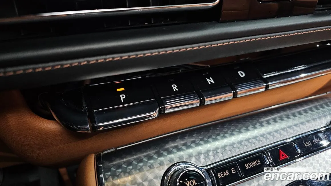 Lincoln Aviator 2021 из KR, фото 7