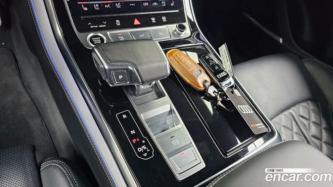 Audi Q8 2023 из KR, фото 4