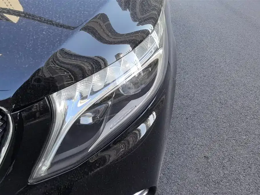 Mercedes-Benz V-Class 2022 из CN, фото 4