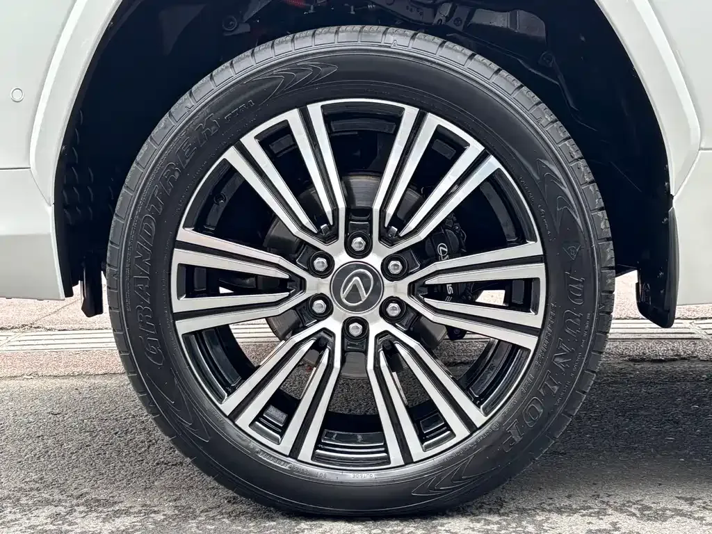 Lexus LX 2025 из CN, фото 7