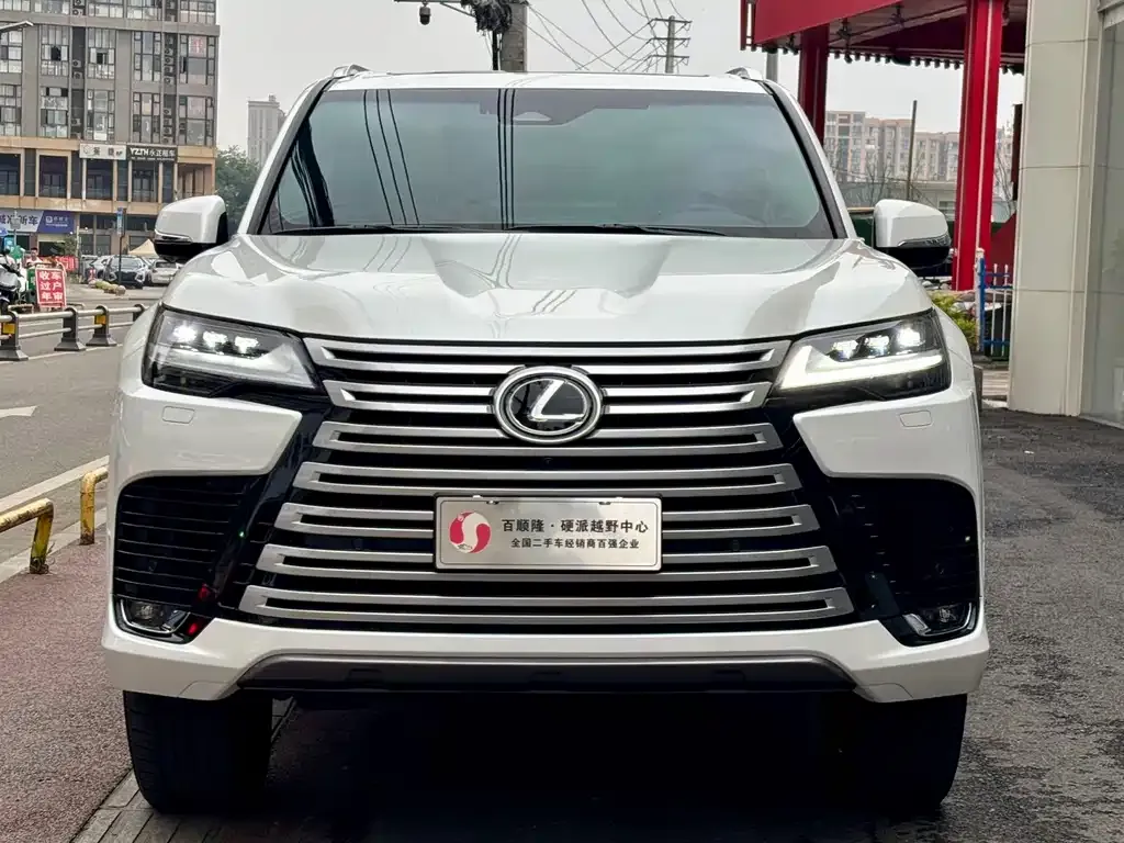Lexus LX 2025 из CN, фото 10