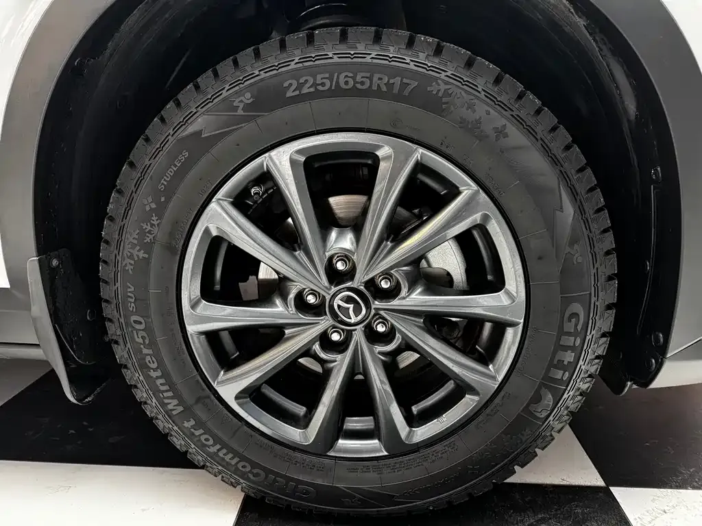 Mazda CX-4 2023 из CN, фото 7