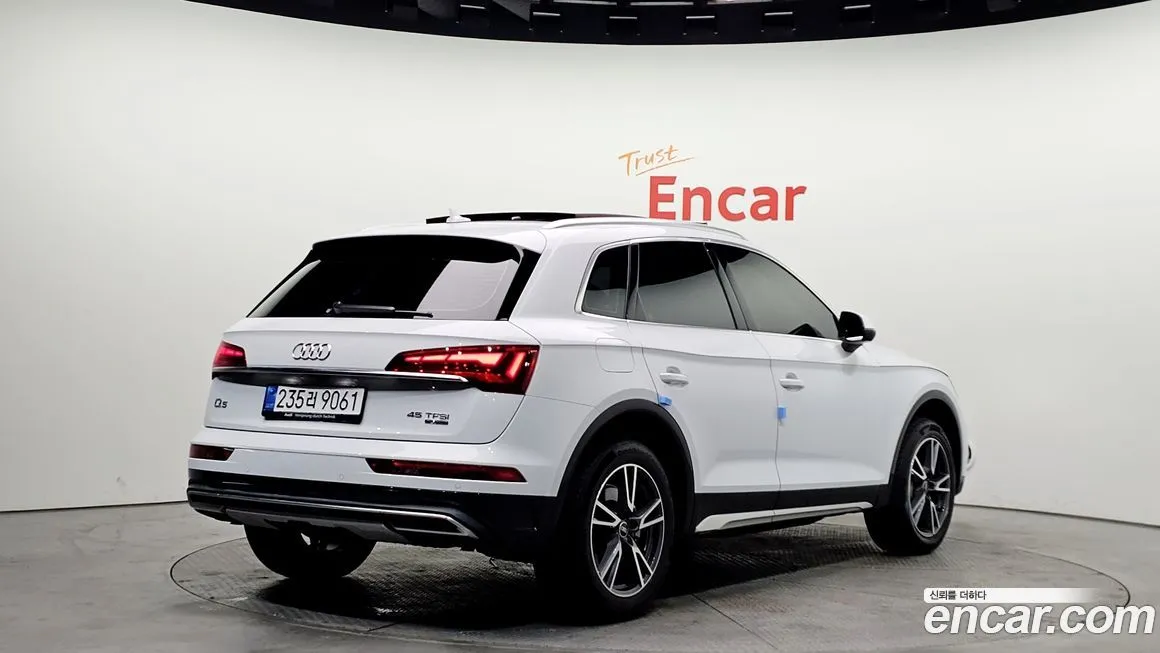 Audi Q5 2022 из KR, фото 8