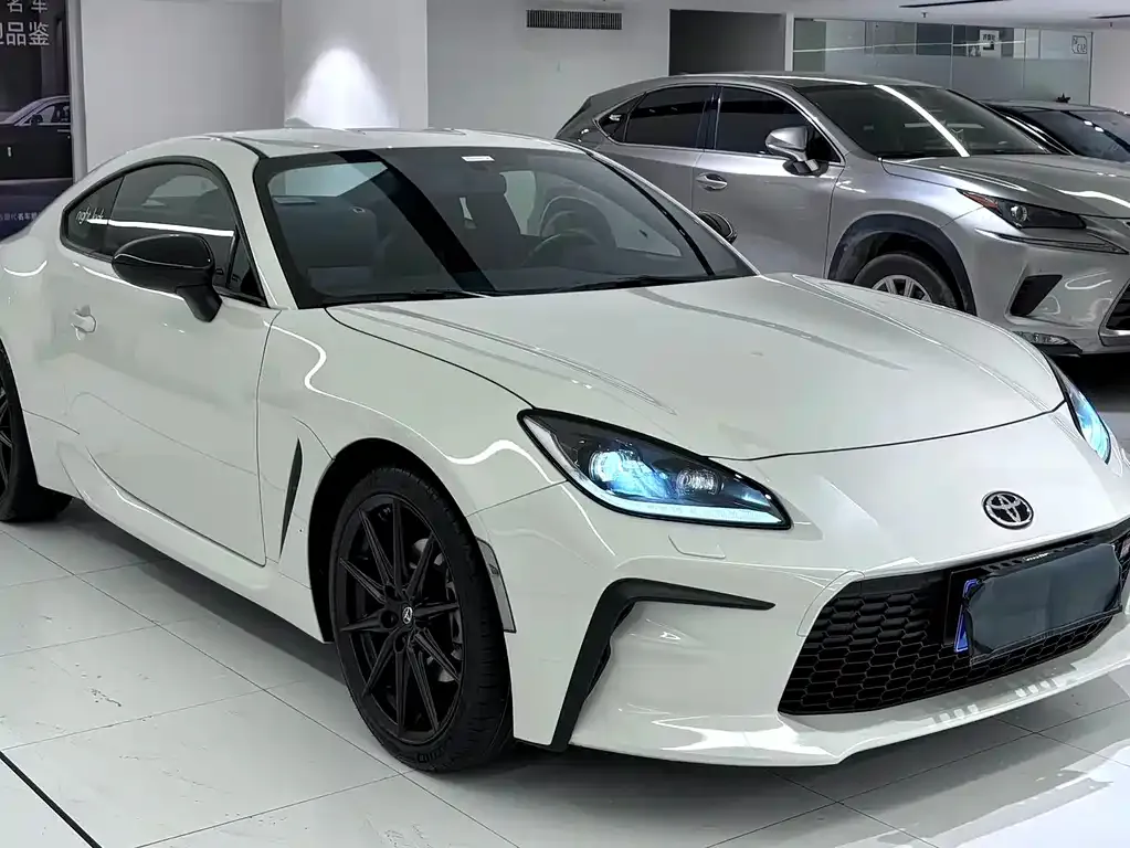 Toyota 86 2023 из CN, фото 8