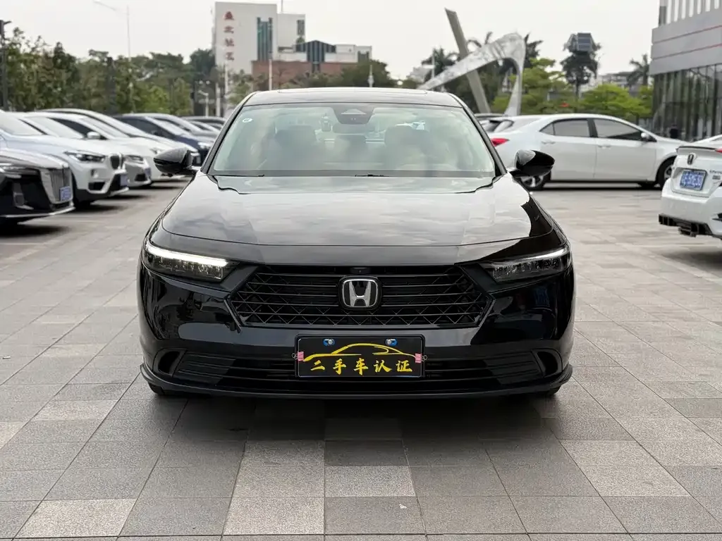 Honda Accord — фото 3