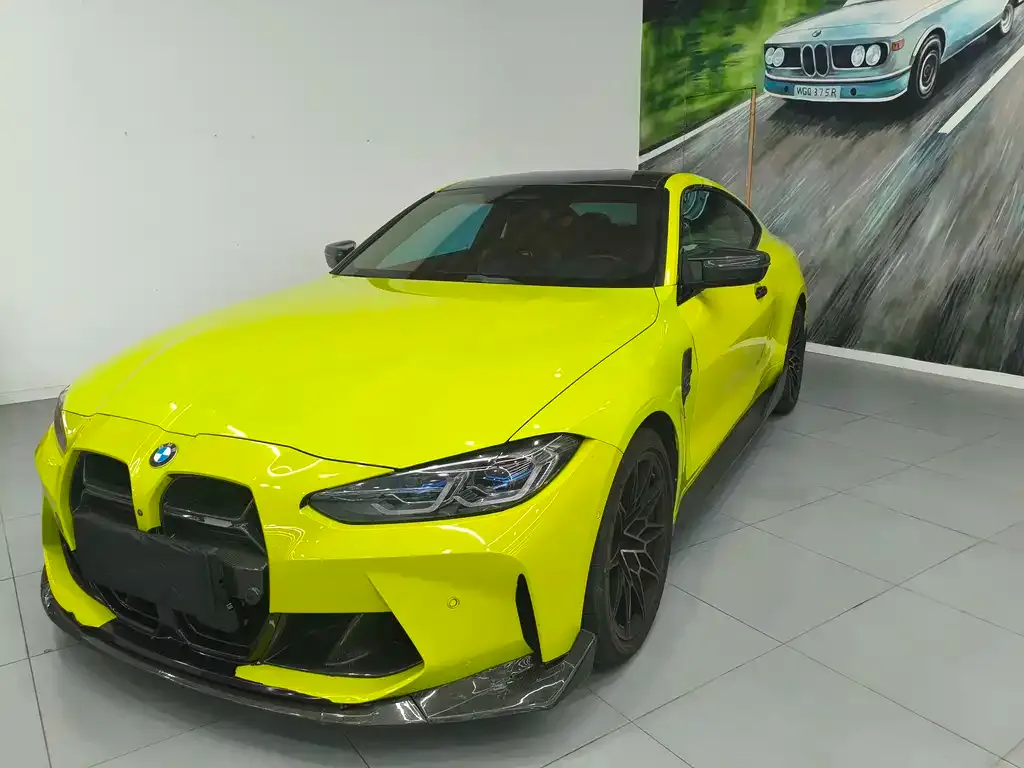 BMW M4 — фото 1