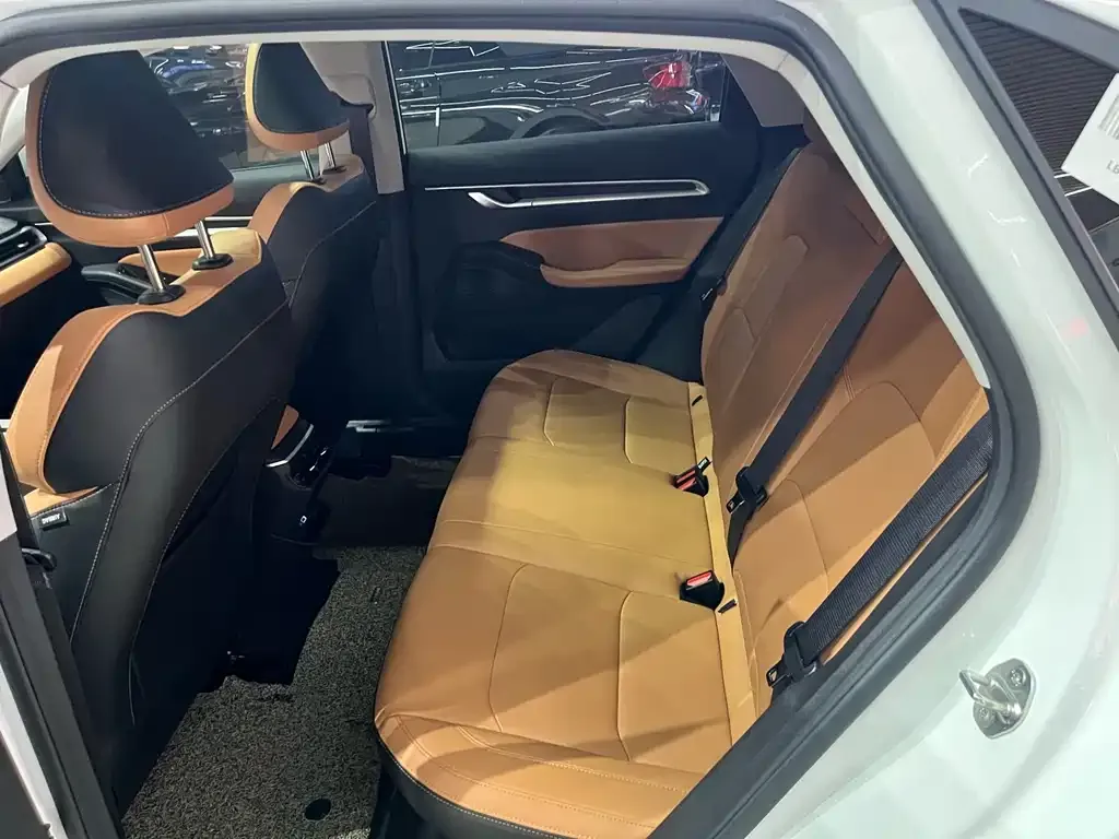 Geely Emgrand 2024 из CN, фото 9
