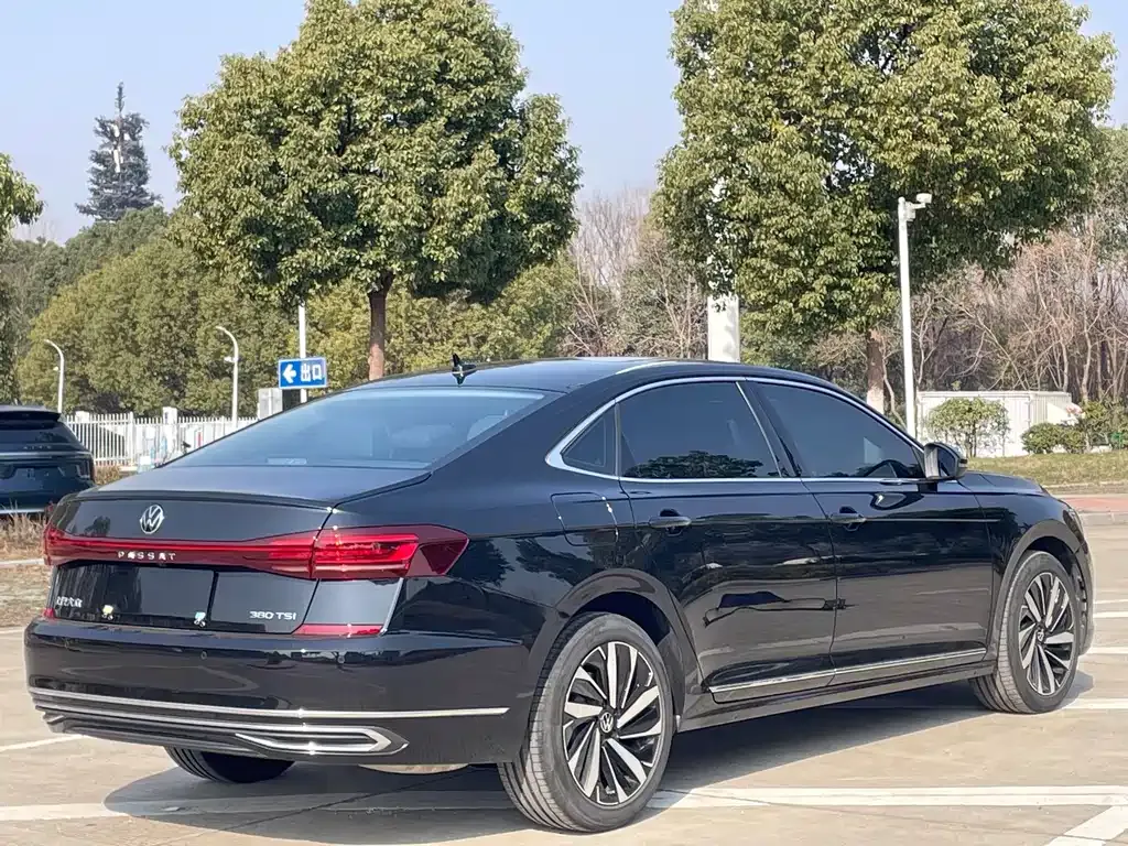 Volkswagen Passat 2024 из CN, фото 9