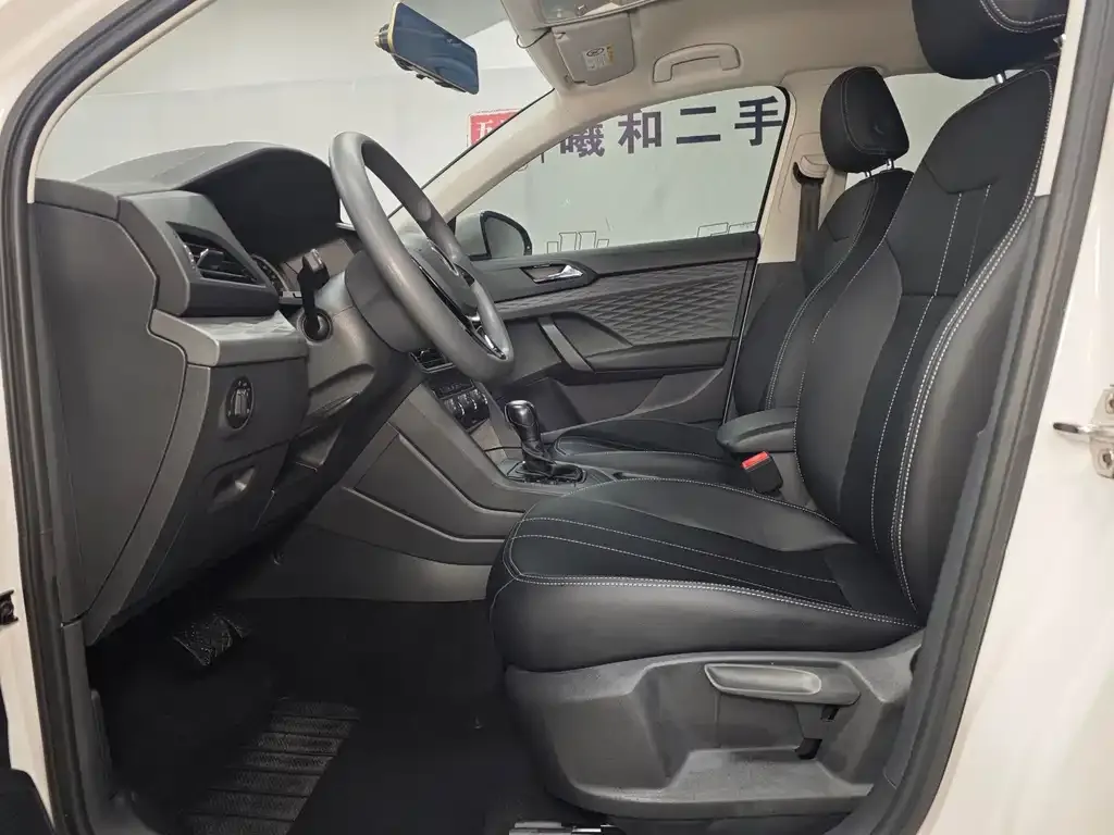 Volkswagen Tharu 2021 из CN, фото 9