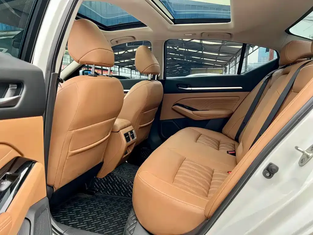 Nissan Teana 2024 из CN, фото 3