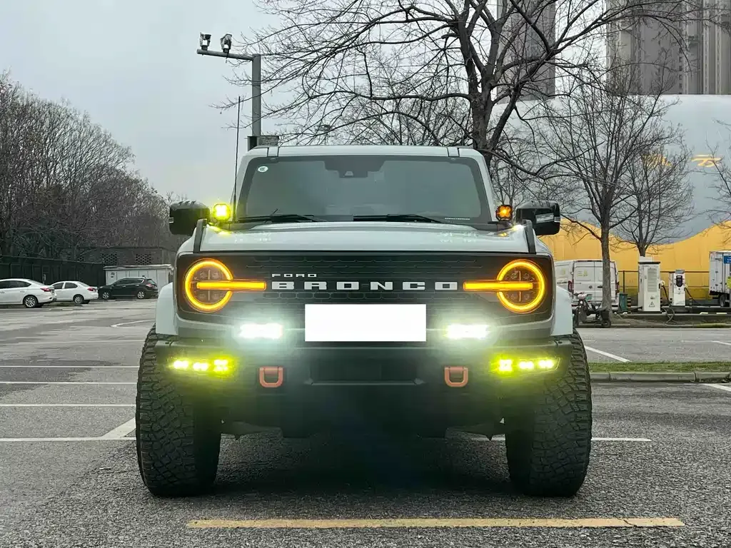 Ford Bronco 2024 из CN, фото 2