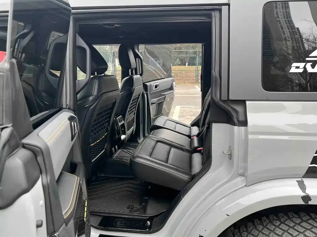 Ford Bronco 2024 из CN, фото 7