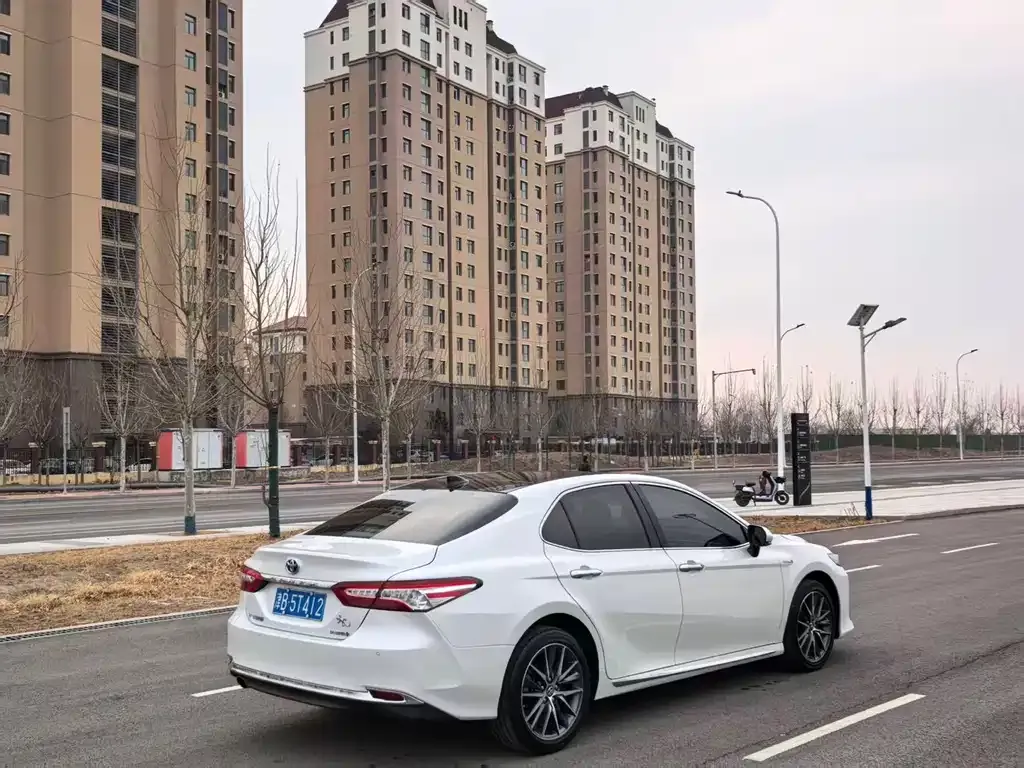 Toyota Camry 2023 из CN, фото 9