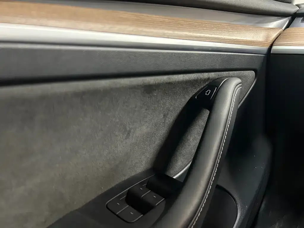 Tesla Model 3 2023 из CN, фото 3