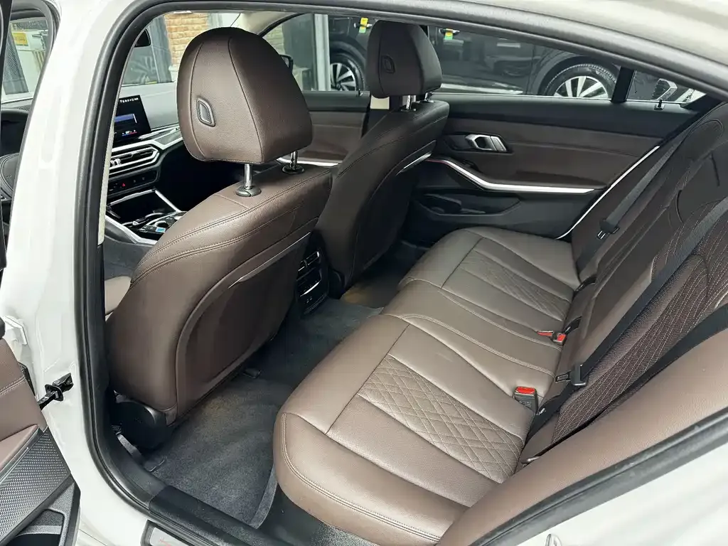 BMW i3 — фото 10