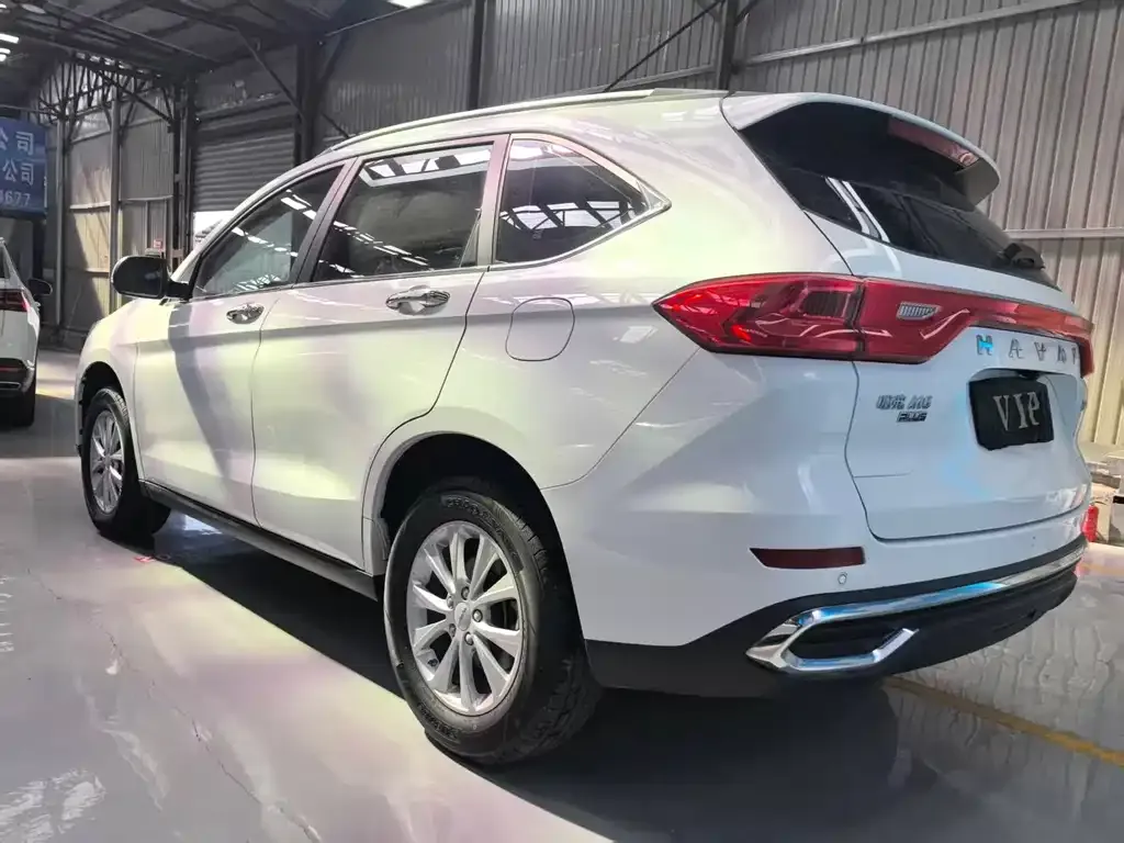 Haval M6 — фото 10
