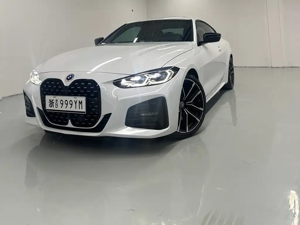 BMW 4 Series — фото 1