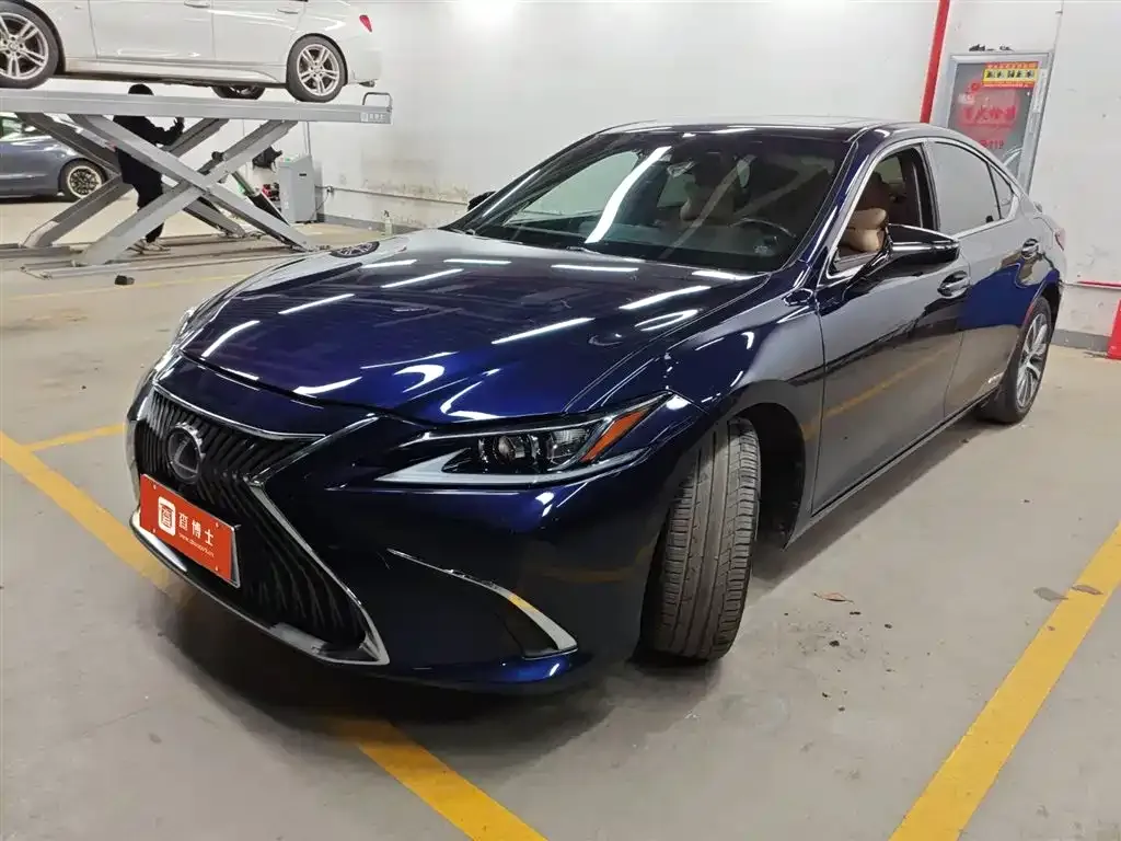 Lexus ES 2021 из CN, фото 1