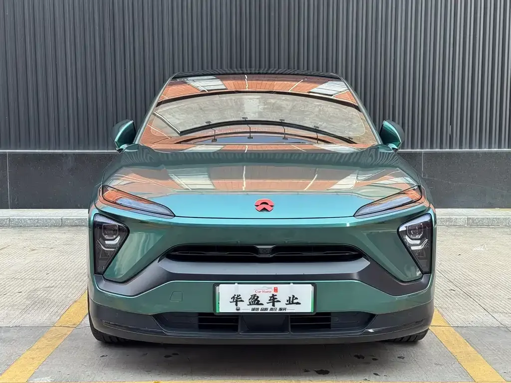 NIO EC6 — фото 9